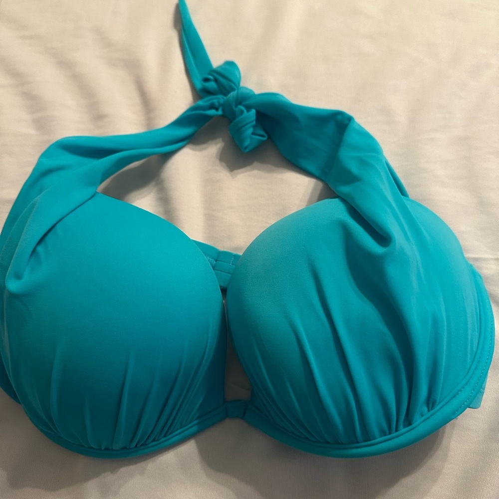 Venus Bikini Top